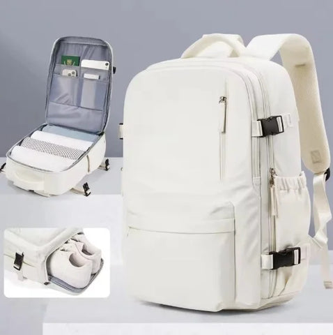 PackQuest - Easy-to-carry mega backpack