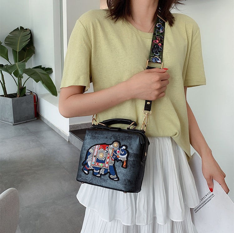 Romy Crossbody Bag - Luxurious and unique-Elly Rose