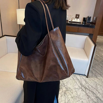 Trixie- Elegant leather shoulder bag-Elly Rose