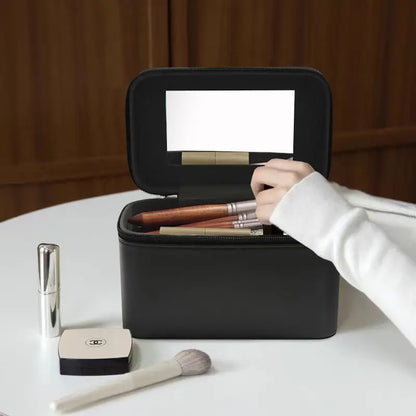 BeautyGo - Practical make-up bag-Elly Rose