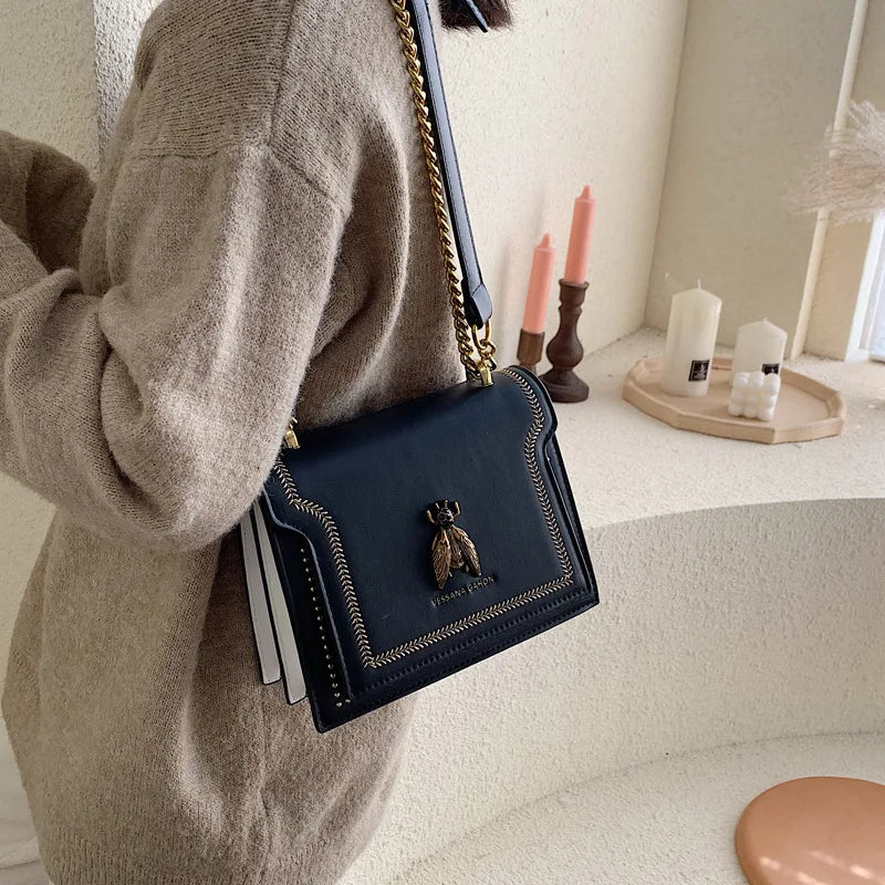 YANNA - Bee-shaped bag for women-Elly Rose
