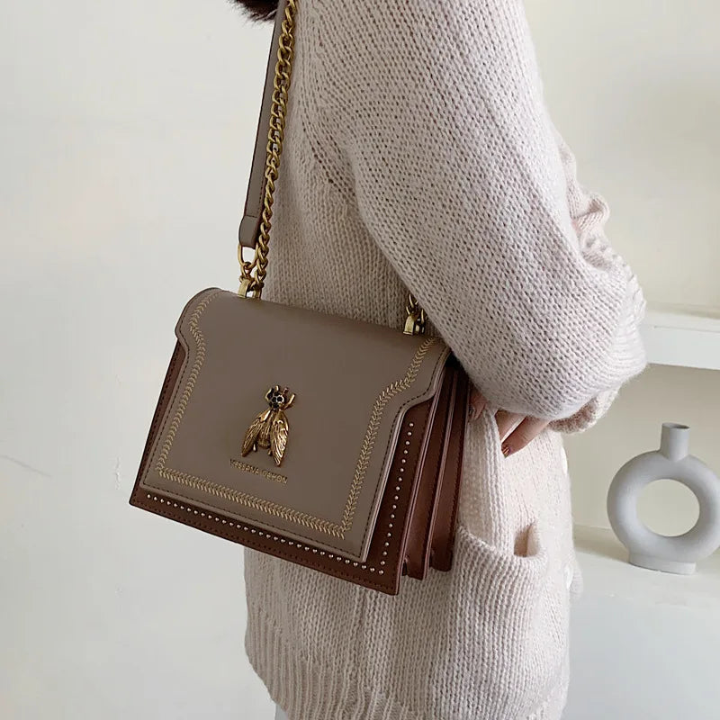 YANNA - Bee-shaped bag for women-Elly Rose