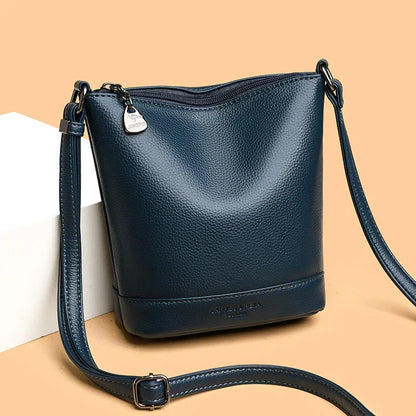 ClassiChic - Elegant retro shoulder bag-Elly Rose