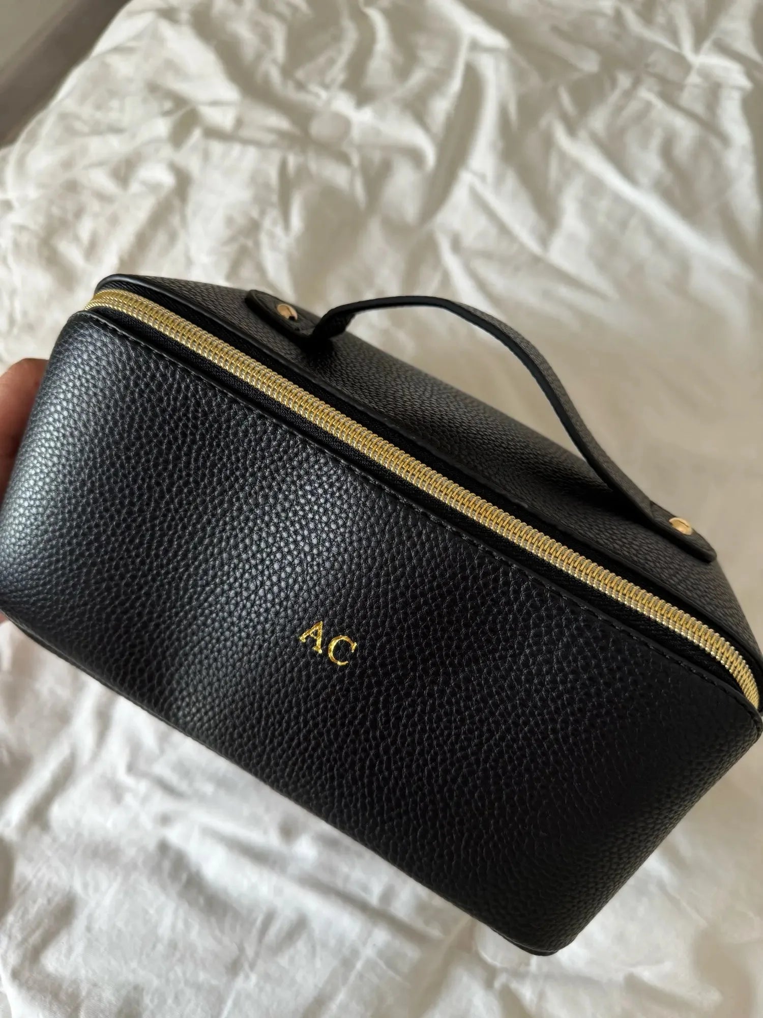 BeautéBag - Elegant, portable make-up bag-Elly Rose