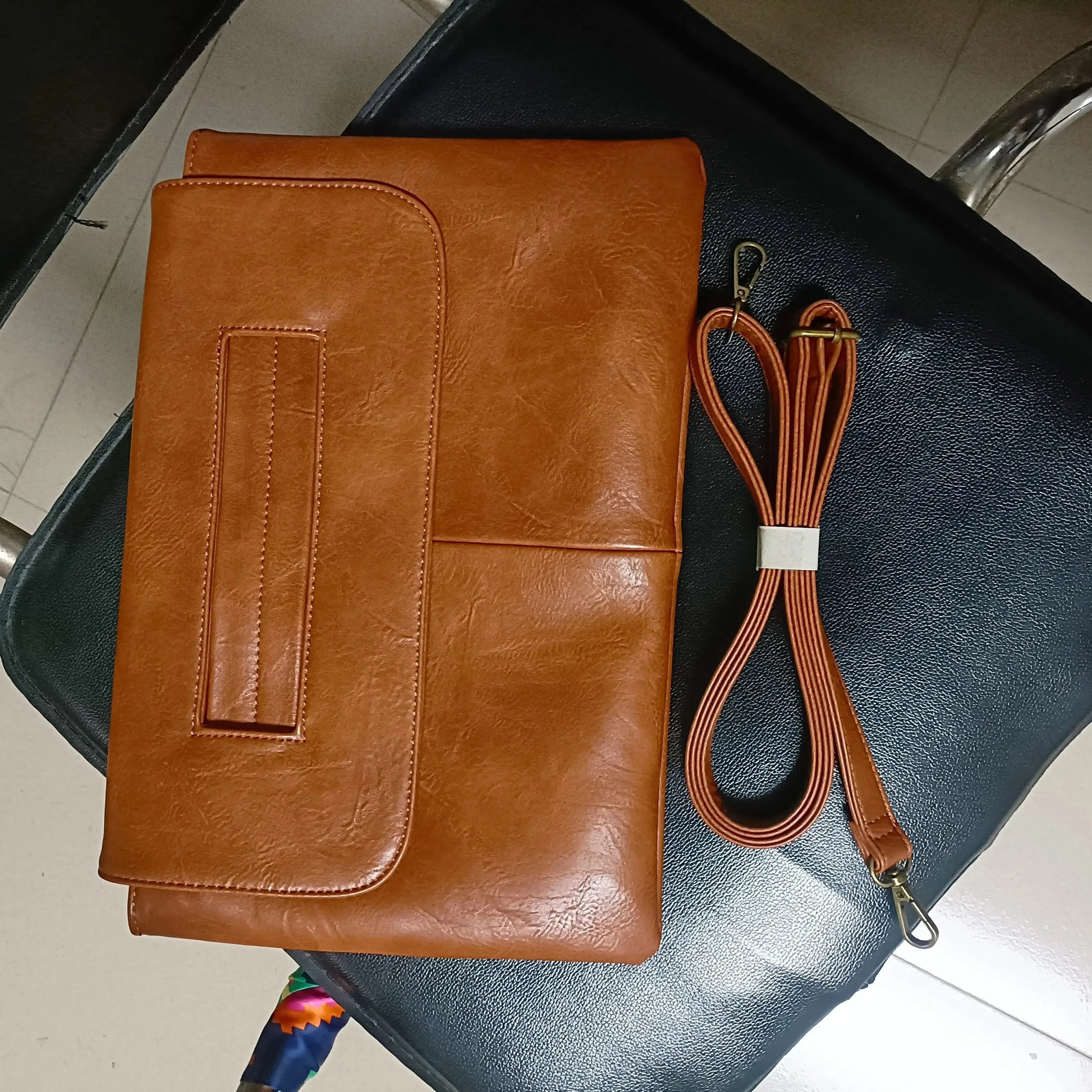 KIERRA - Elegant wrist bag for women-Elly Rose