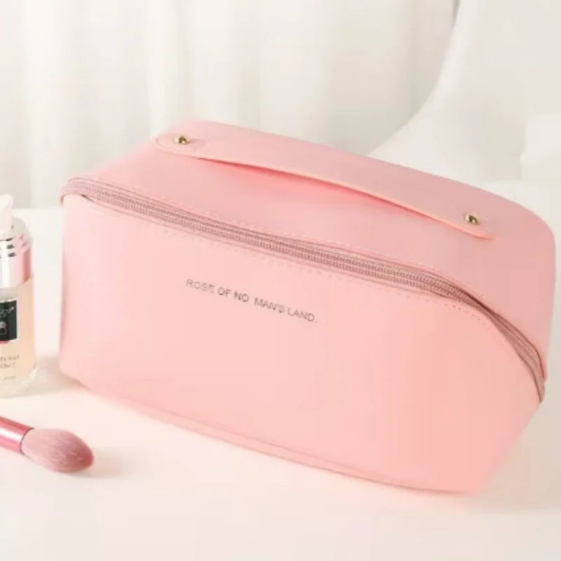 VanityWay - Chic travel bag for cosmetics-Elly Rose