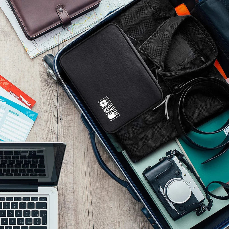 TechPack - Practical storage bag for gadgets-Elly Rose