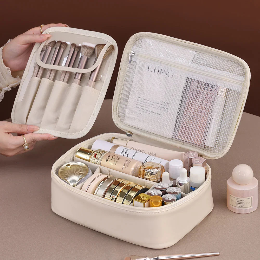PrestigeGlam - Elegant and luxurious make-up bag-Elly Rose