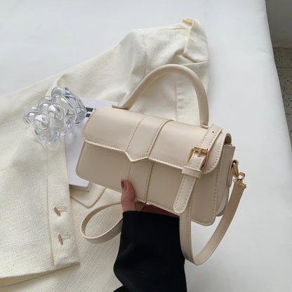 Timeless charm - Vintage handbag-Elly Rose