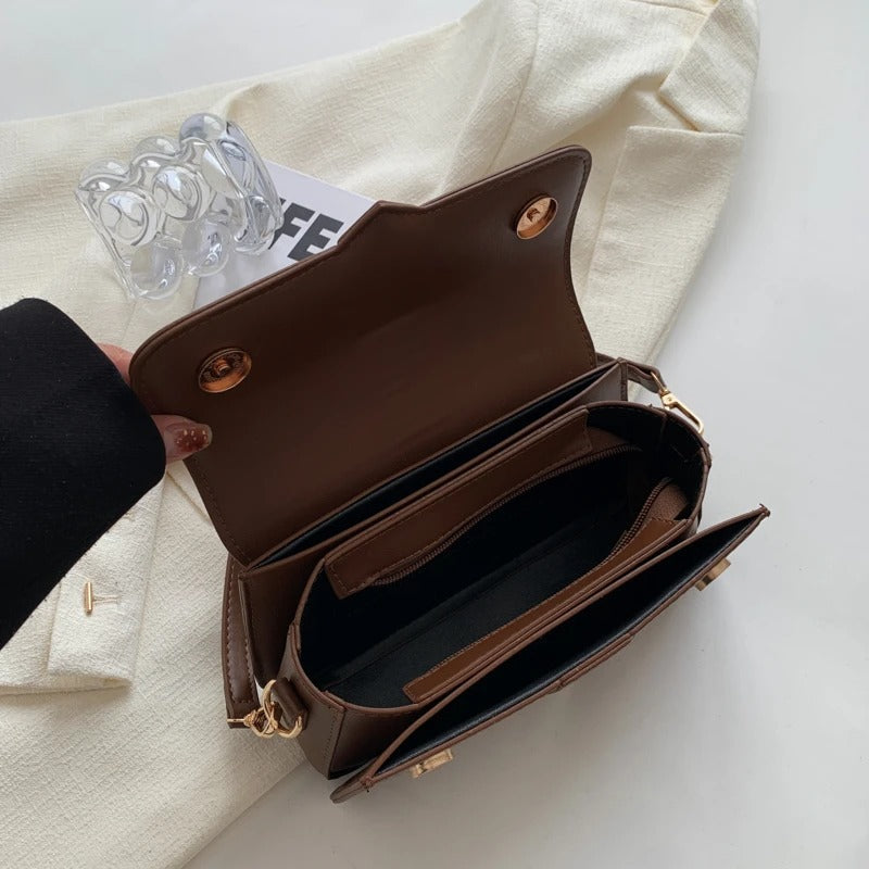 Timeless charm - Vintage handbag-Elly Rose