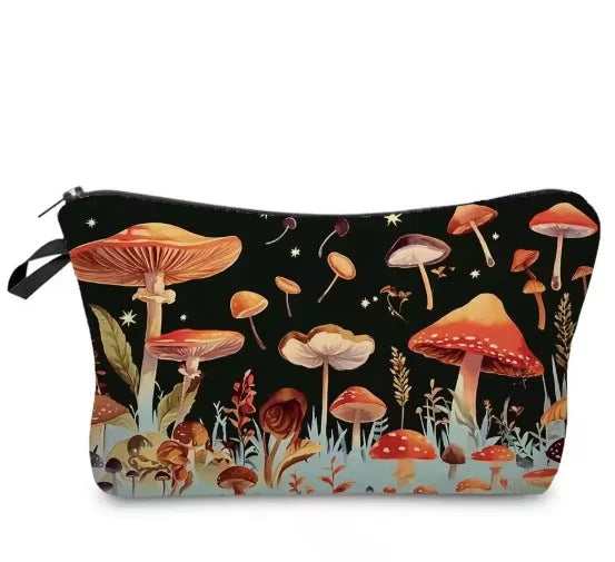 MushGlam - Charming mushroom-shaped make-up case-Elly Rose