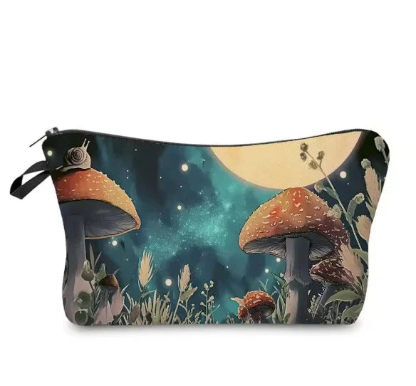 MushGlam - Charming mushroom-shaped make-up case-Elly Rose