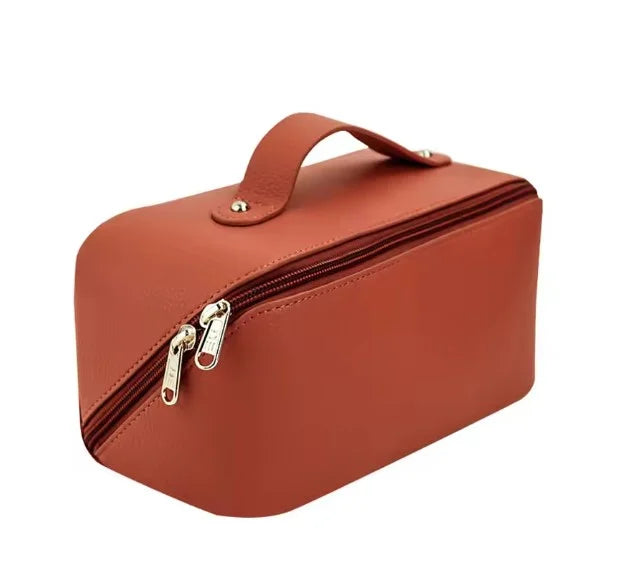 BeautéBag - Elegant, portable make-up bag-Elly Rose