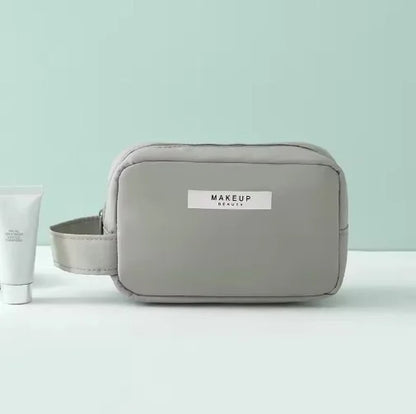 ChicPort - Portable make-up organizer-Elly Rose