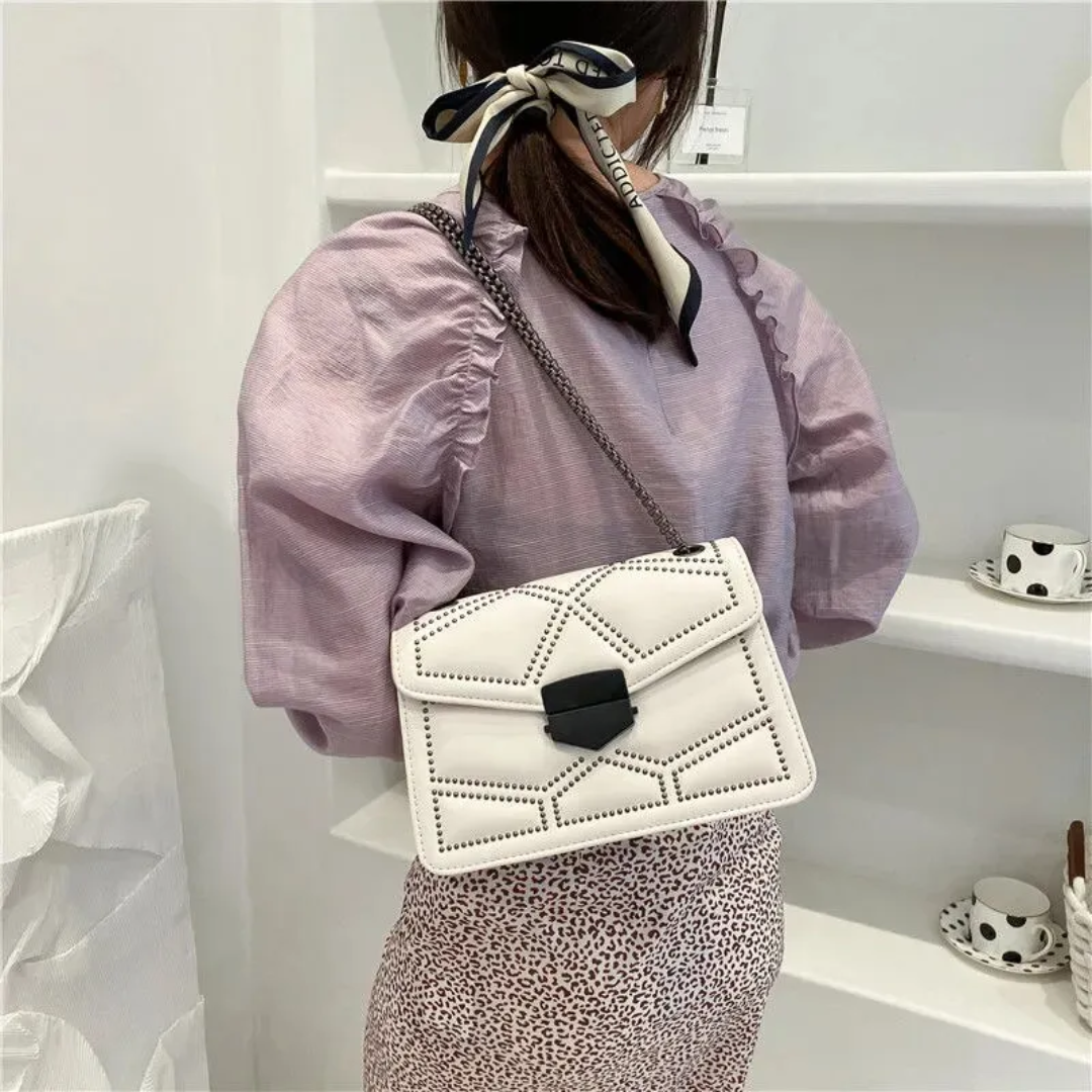 Victoria shoulder bag | Vintage & Luxurious-Elly Rose